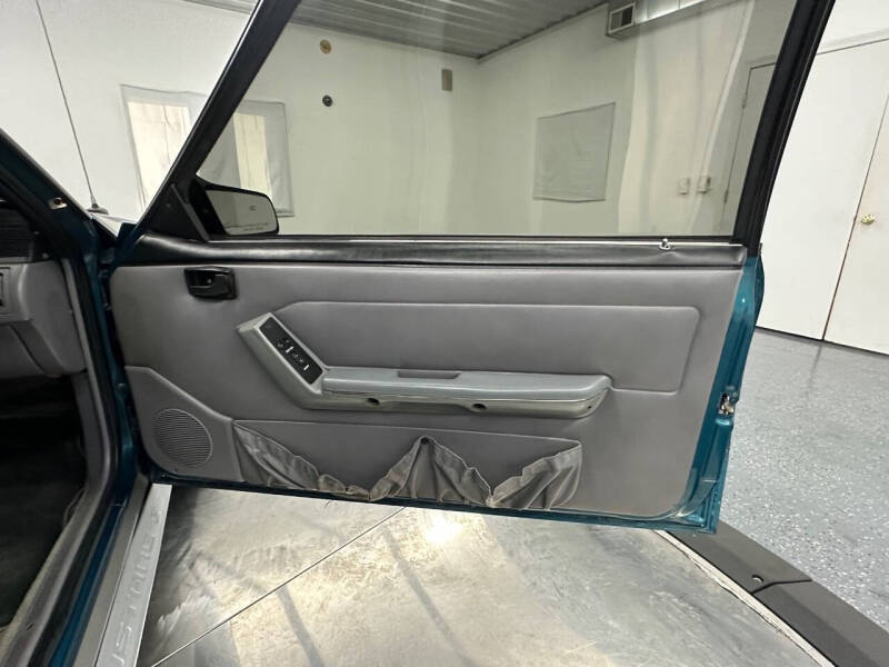 1993 Ford Mustang GT