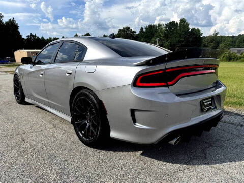2015 Dodge Charger SRT Hellcat