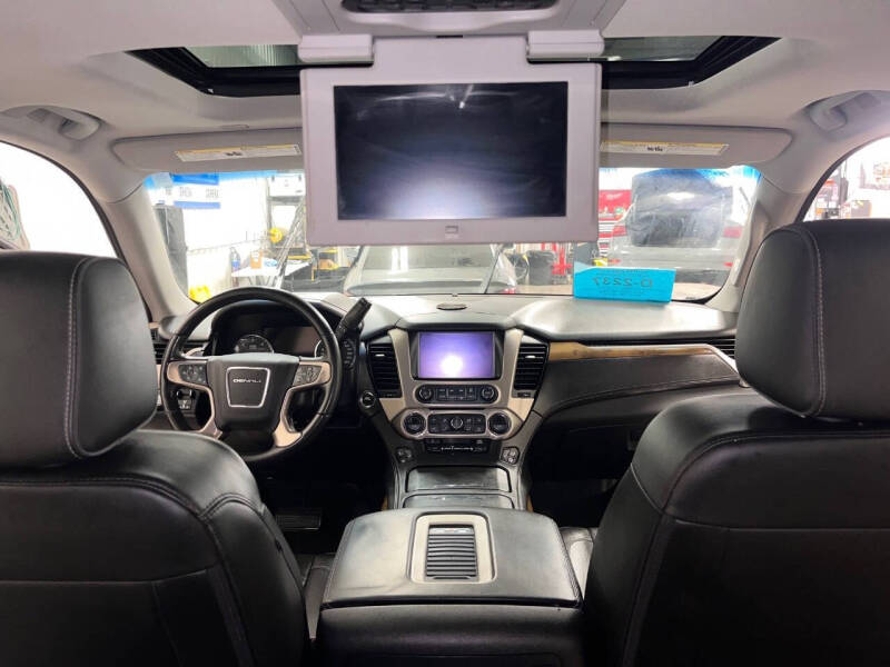 2017 GMC Yukon Denali