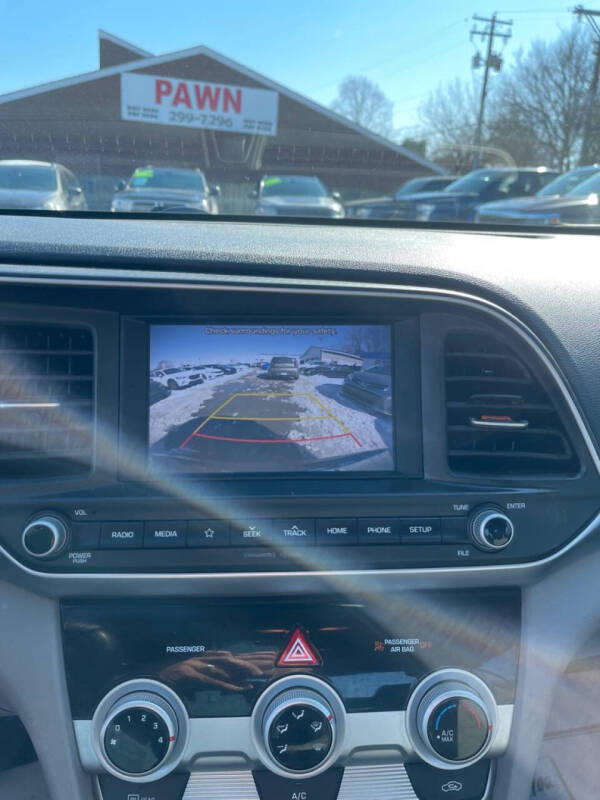2019 Hyundai Elantra