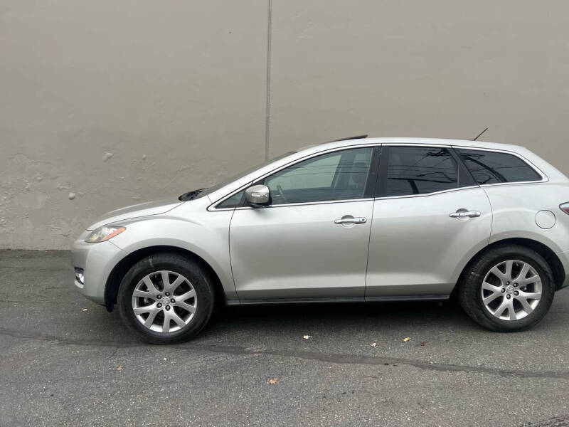 2009 Mazda CX-7 Grand Touring photo 3