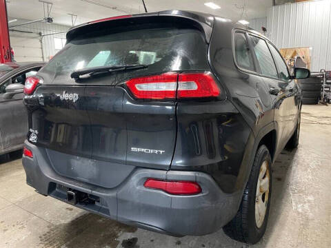 2014 Jeep Cherokee Sport