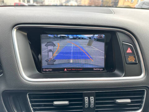 2016 Audi SQ5 3.0T quattro Premium Plus