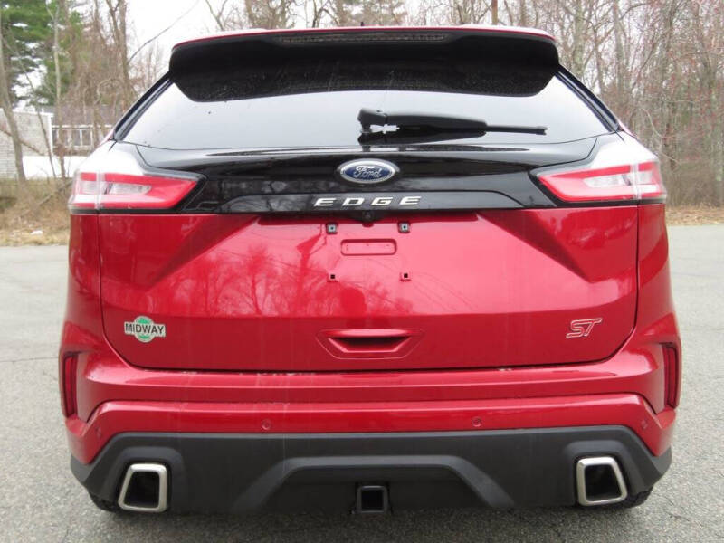 2021 Ford Edge ST