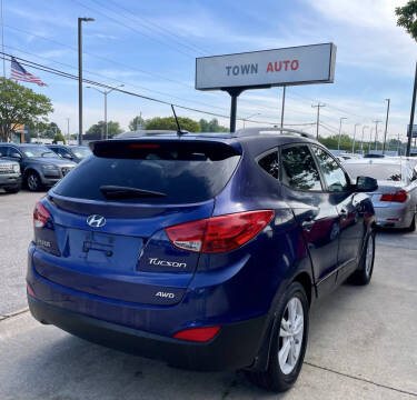 2011 Hyundai Tucson GLS