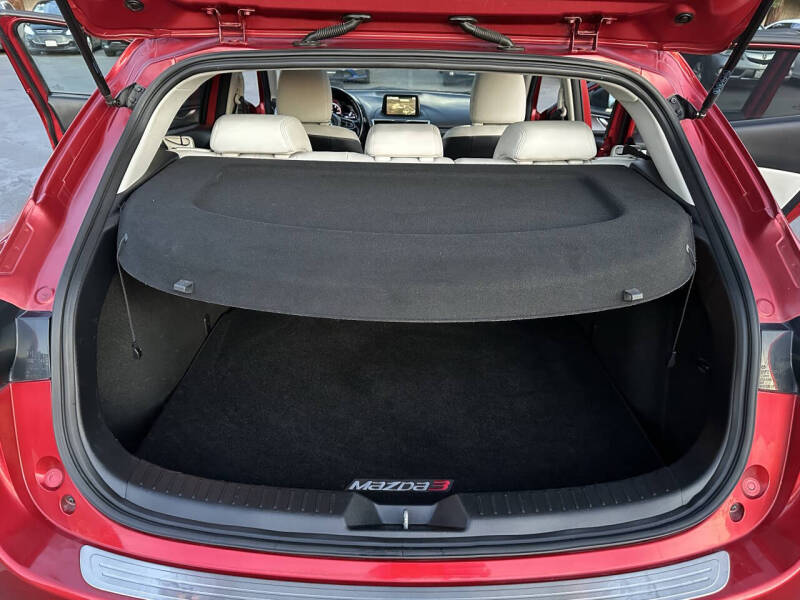 2018 Mazda MAZDA3 Grand Touring