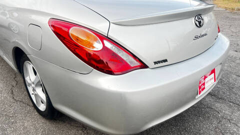 2004 Toyota Camry Solara SLE V6