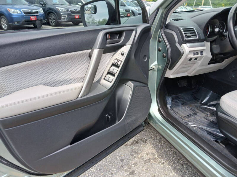 2017 Subaru Forester 2.5i