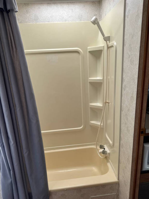 2003 Forest River Cherokee