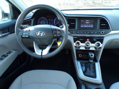 2019 Hyundai Elantra