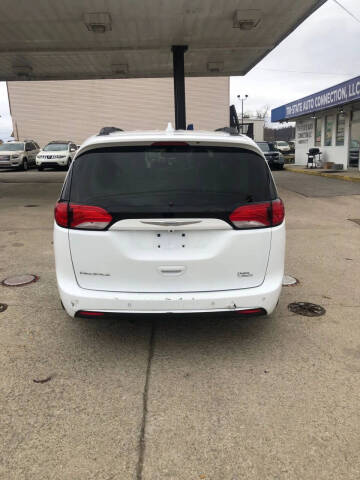 2017 Chrysler Pacifica