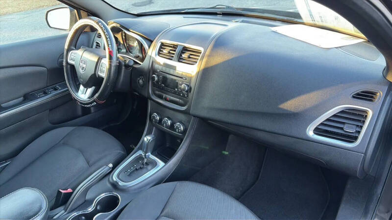 2012 Dodge Avenger SXT