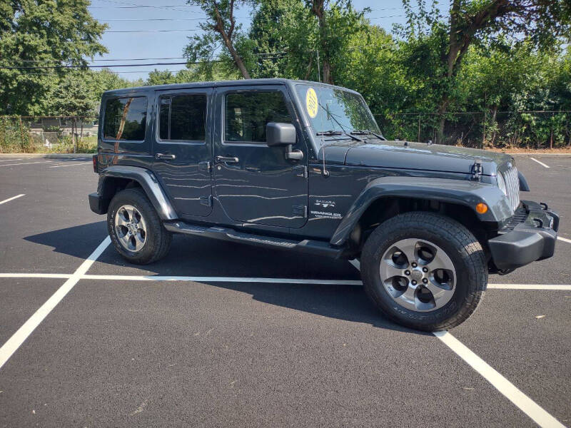2017 Jeep Wrangler Unlimited Sahara's photo