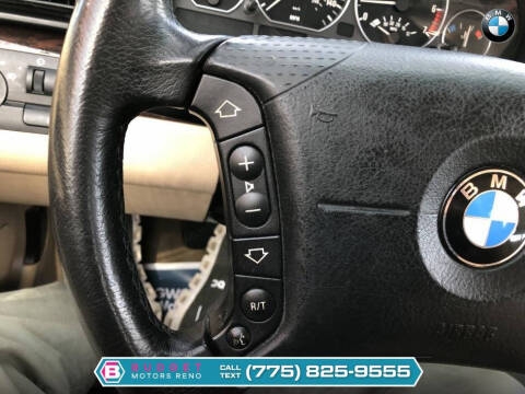 2002 BMW 3 Series 330xi