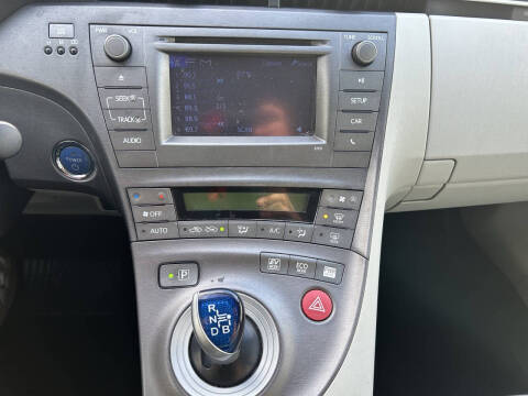 2012 Toyota Prius Two