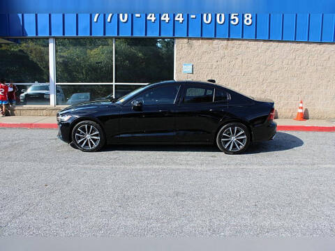 2022 Volvo S60 B5 Momentum