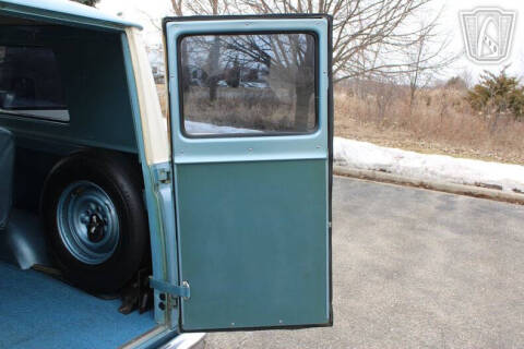 1967 Ford E-150