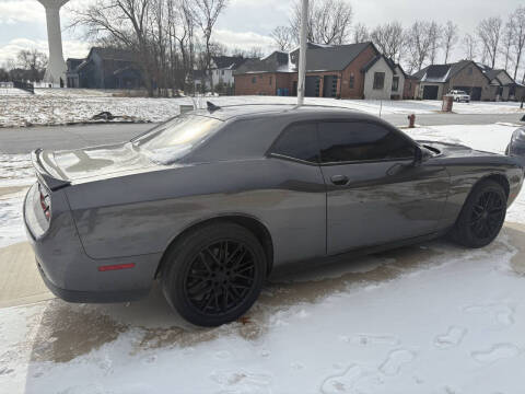 2022 Dodge Challenger SXT