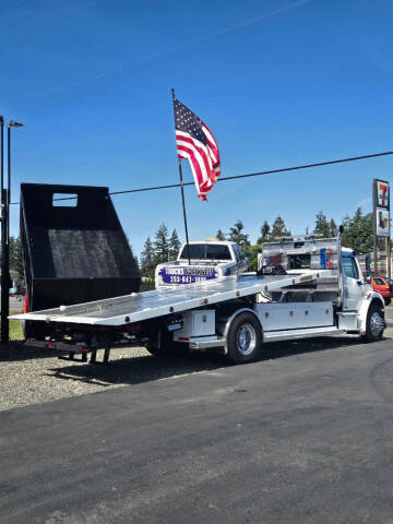 2020 Freightliner M2 106