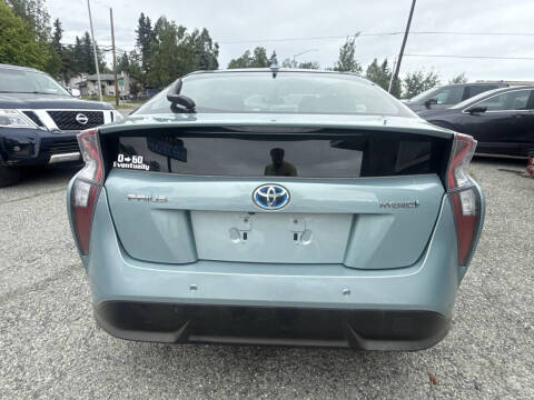 2016 Toyota Prius Four Touring