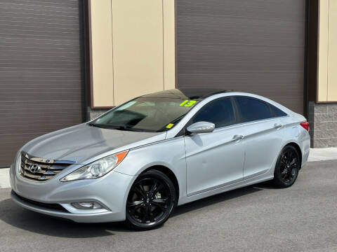 2013 Hyundai Sonata for sale at Evolution Auto Sales LLC in Springville UT