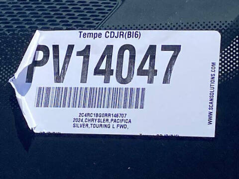 2024 Chrysler Pacifica Touring L