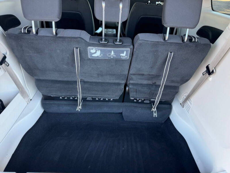 2019 Chrysler Pacifica LX