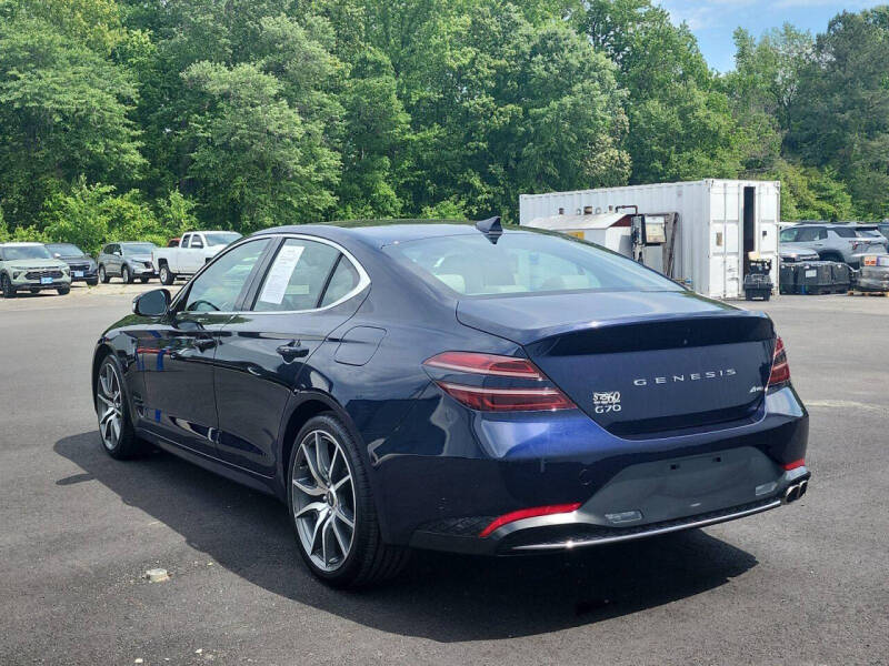 2023 Genesis G70