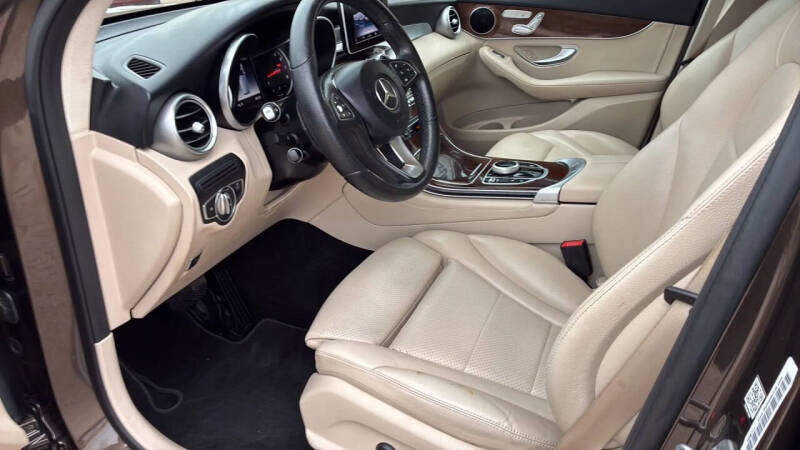 2018 Mercedes-Benz GLC GLC 300