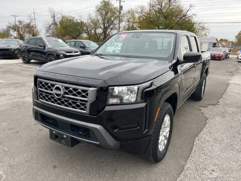 2022 Nissan Frontier for sale at IT GROUP in Oklahoma City OK