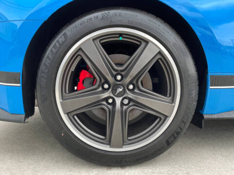 2022 Ford Mustang Mach 1