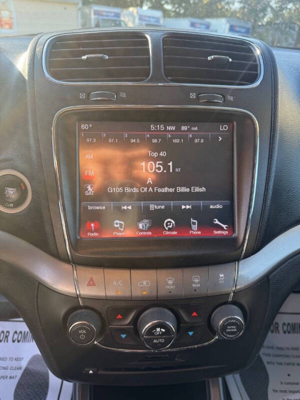 2020 Dodge Journey Crossroad