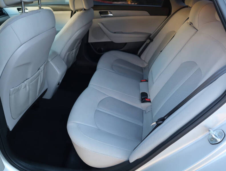 2017 Hyundai Sonata SE