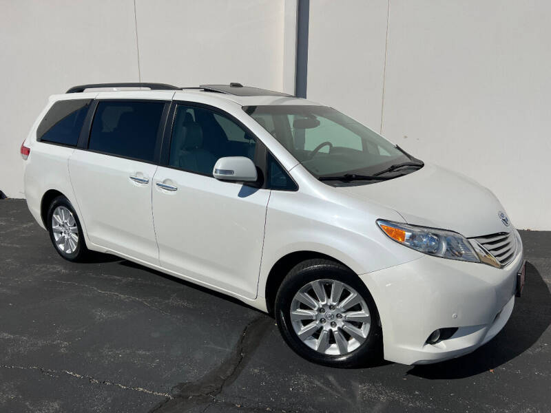 2013 Toyota Sienna for sale at Westport Auto in Saint Louis MO
