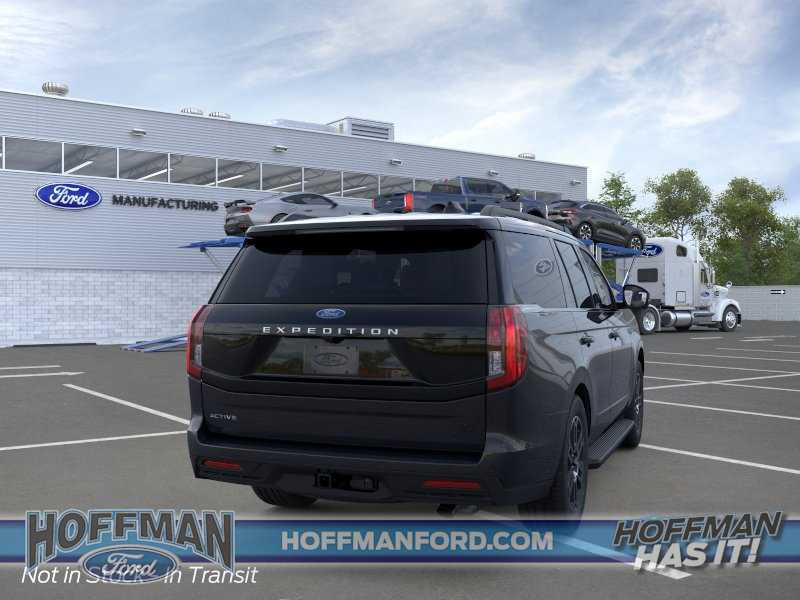 2026 Ford Expedition Active