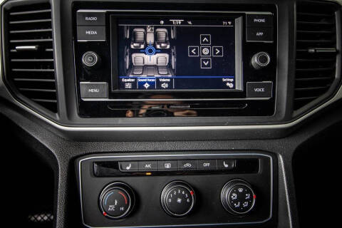 2023 Volkswagen Atlas Cross Sport SE