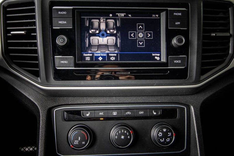 2023 Volkswagen Atlas Cross Sport SE