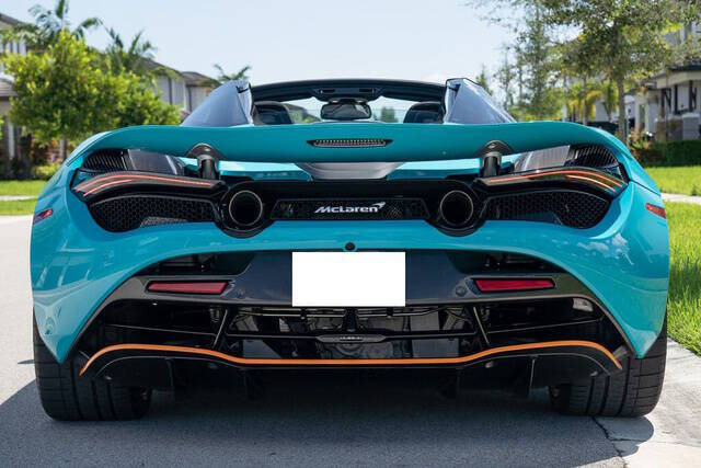 2022 McLaren 720S Spider