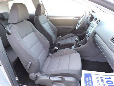 2010 Volkswagen Golf 2.5L PZEV