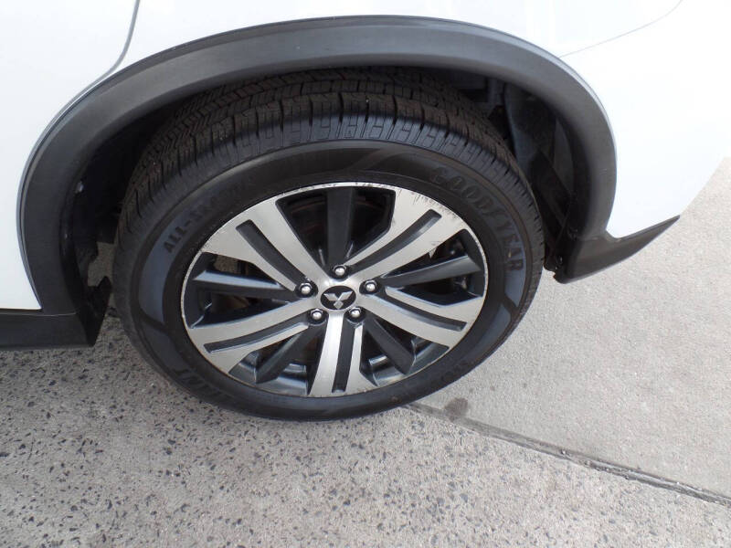 2020 Mitsubishi Outlander Sport SE