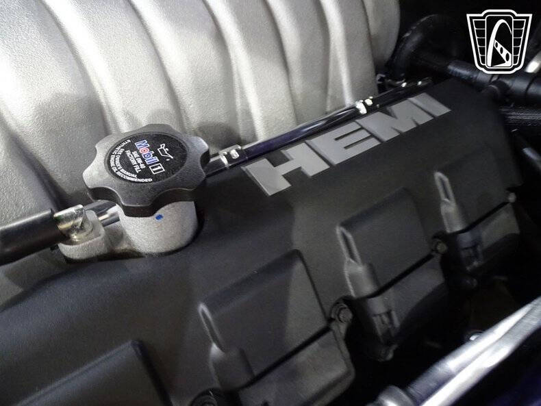 2010 Dodge Challenger SRT8