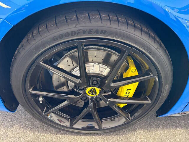 2025 Lotus Emira 25