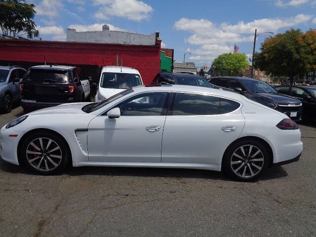 2015 Porsche Panamera 4S Executive