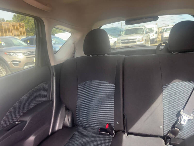 2015 Nissan Versa Note SV
