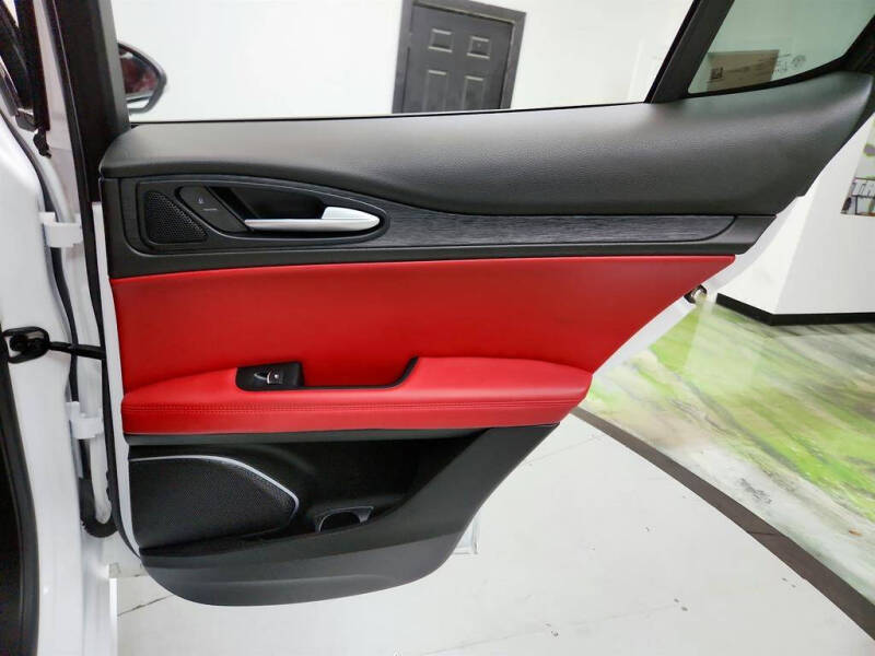 2020 Alfa Romeo Stelvio