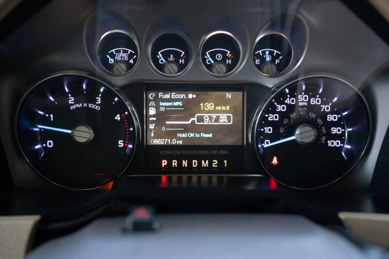 2011 Ford F-350 Super Duty Lariat