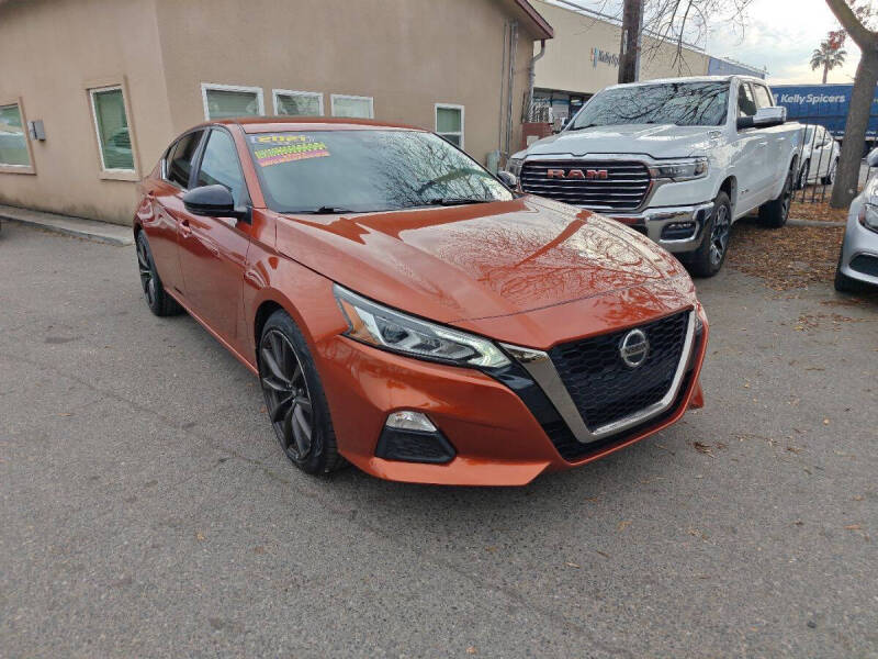 2021 Nissan Altima 2.5 SR