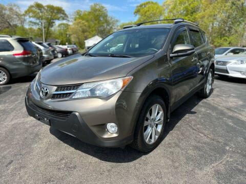 2013 Toyota RAV4 for sale at South Shore Auto Gallery Inc in Abington MA