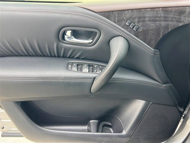 2024 Nissan Armada Platinum