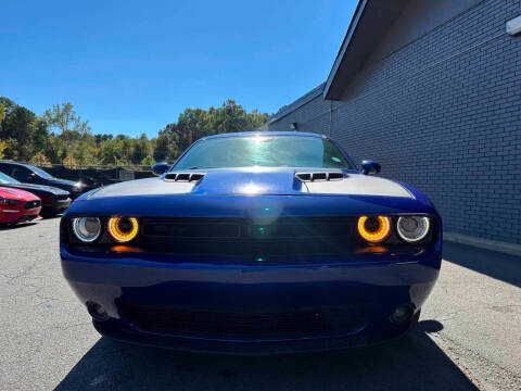 2021 Dodge Challenger SXT